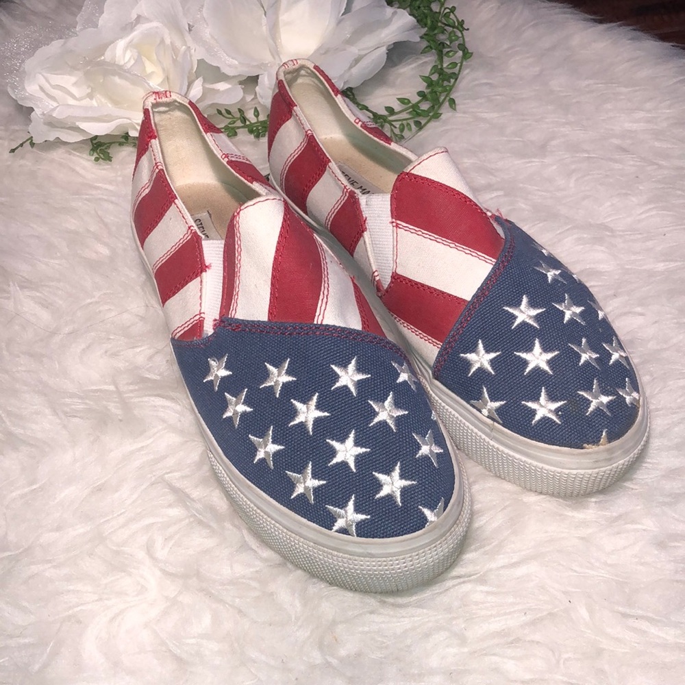 Steve Madden Liberti Women’s Sneakers 8.5
